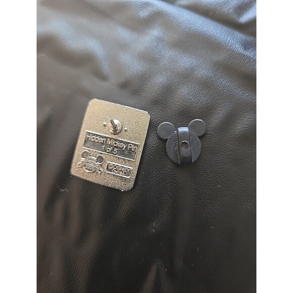 Disney WDW Hidden Mickey Cat With Mouse Ears Pin - Picture 2 of 2
